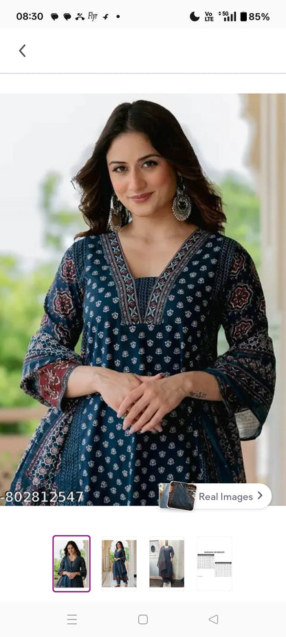 Women’s models branded clothing